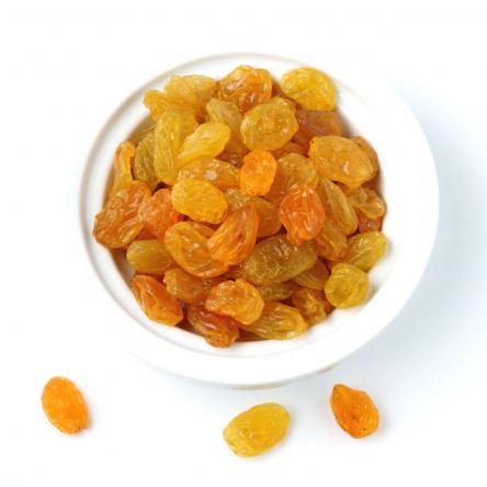 Terrific Long Golden Raisins in Shops