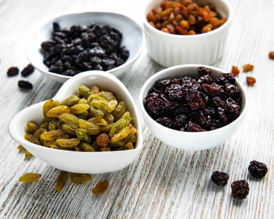 What are Corinth Raisins Dried from?