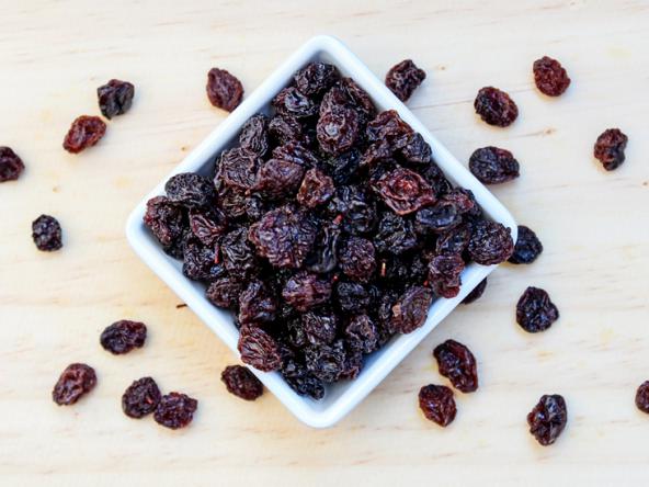 Dried Black Raisins for Skin