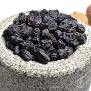 qualities of black raisins