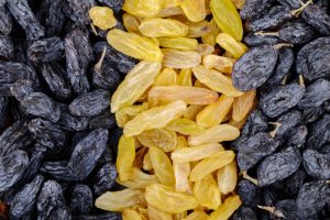 facts about black raisins