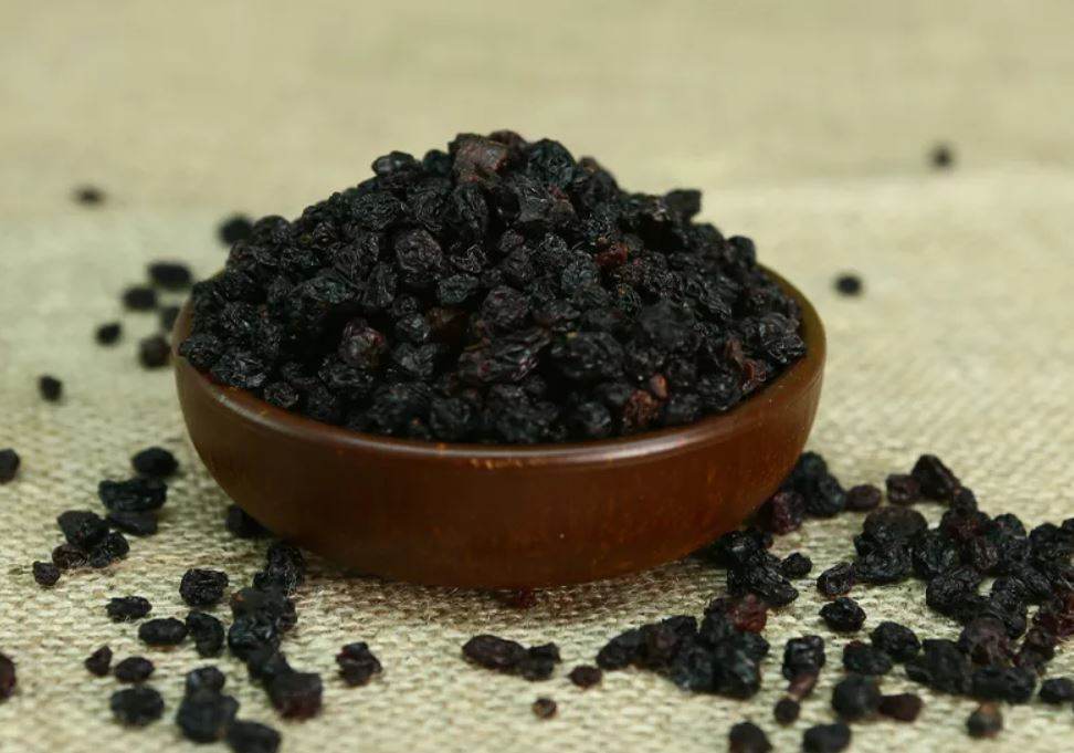  Buy the best types of soaked raisins for babies at a cheap price 