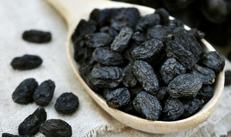  Black Raisins Contains Made Of 