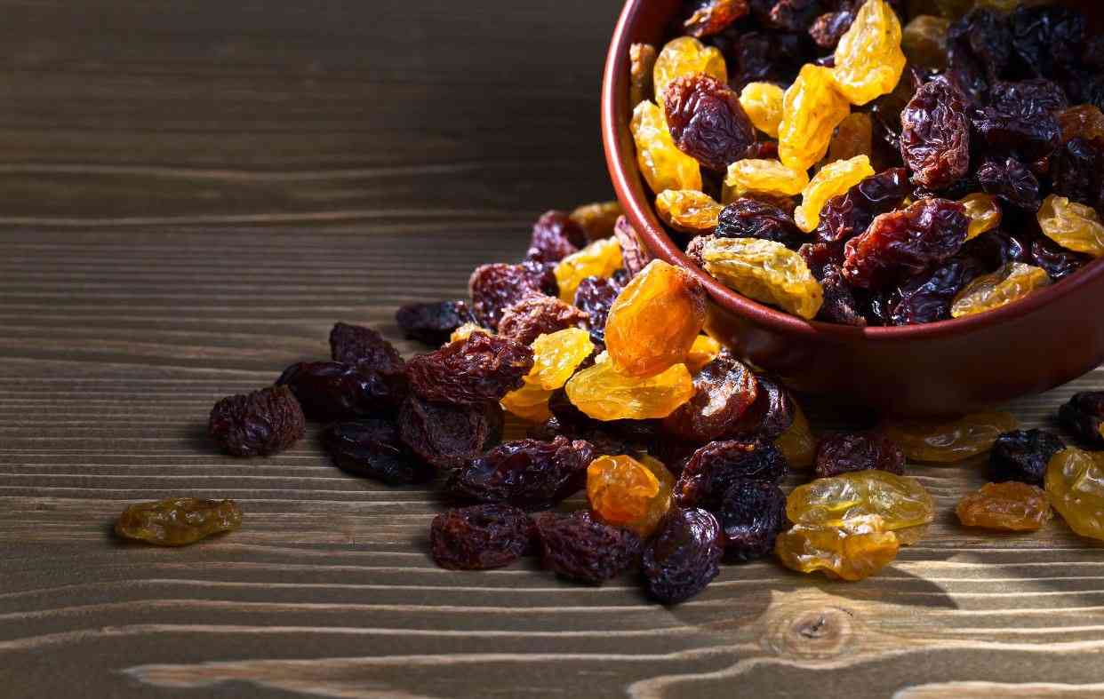  Raisins Benefit Meaning Sultanas Nutrition 