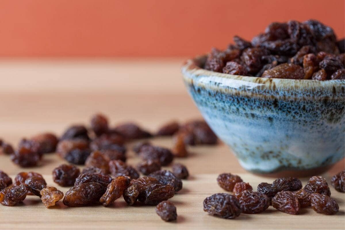  Buy the latest types of body health organic raisins 