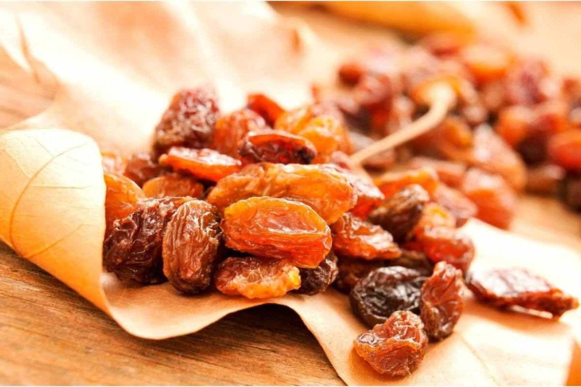 are sultanas raisins good for baking and giving appealing appearance