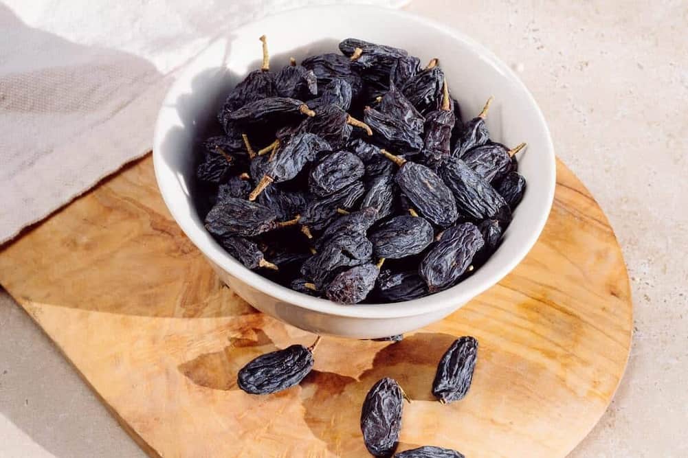  Black raisins properties Purchase Price + Preparation Method 