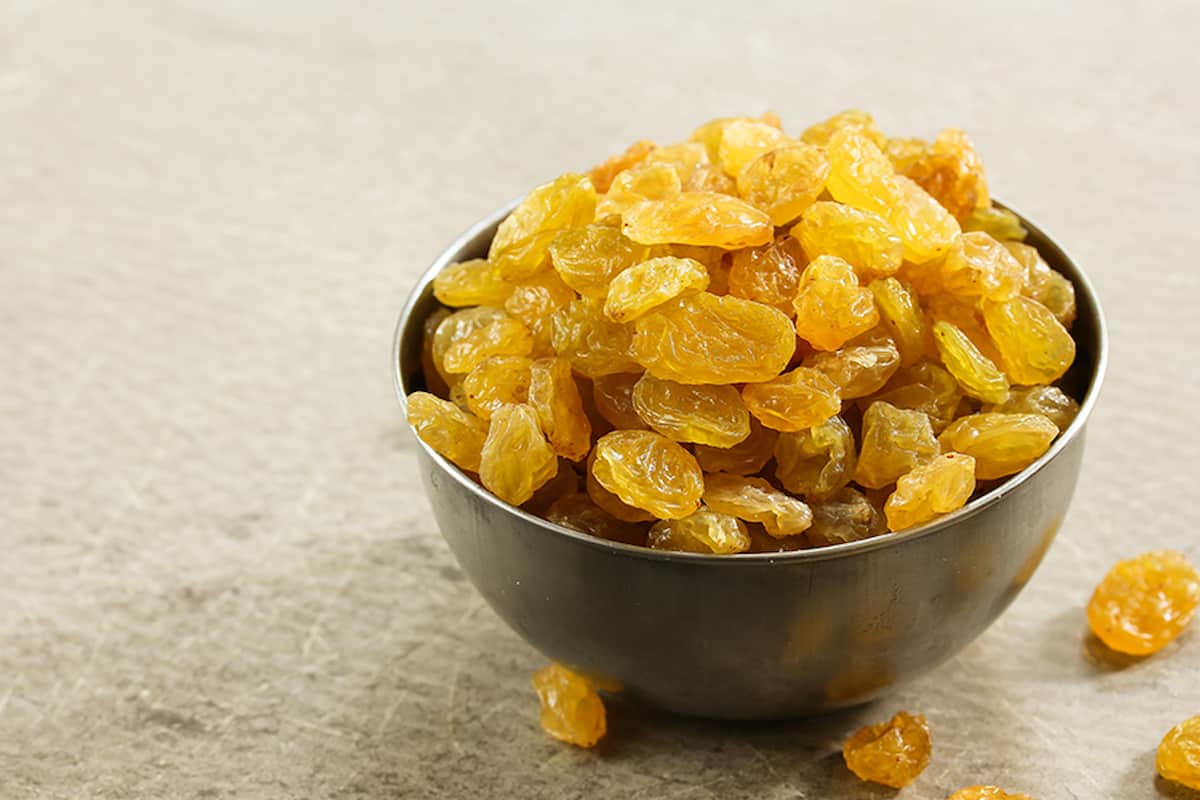  Golden Raisins in Hyderabad; Fiber Iron Calcium Potassium Source Reduce Heart Disease 