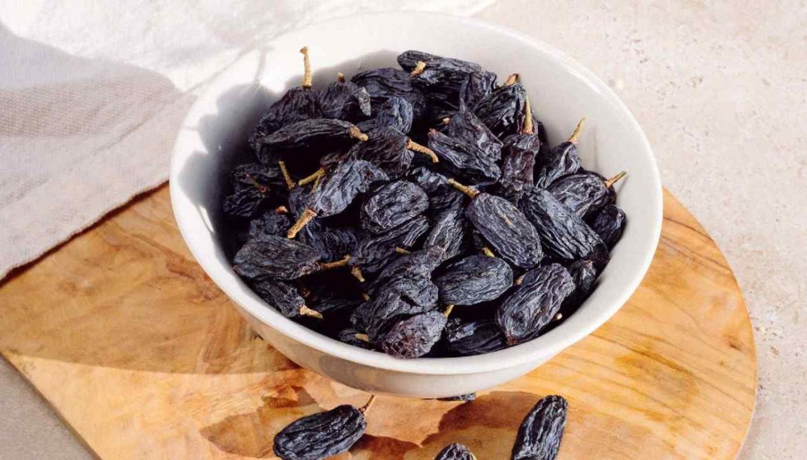 Black Raisins near Me