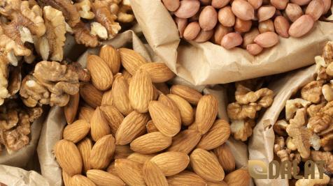 Buy the best types of unroasted peanuts at a cheap price