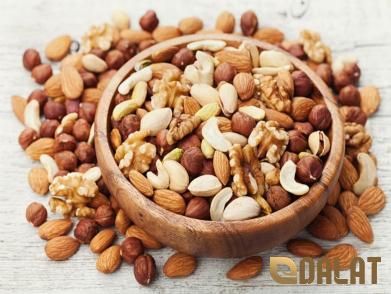 The purchase price of salted peanuts for diabetics + properties, disadvantages and advantages